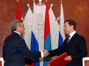 Д.Медведев и С.Саркисян в Кремле